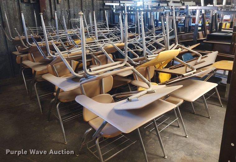 image for item LG9748 (33) desks