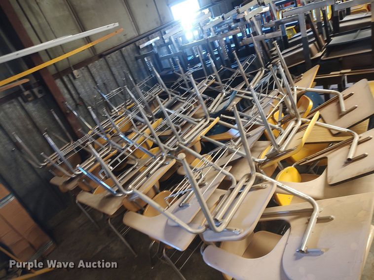 image for item LG9748 (33) desks