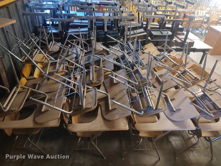 image for item LG9748 (33) desks