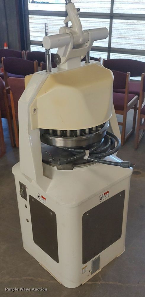 image for item LG9754 Dutchess  dough divider