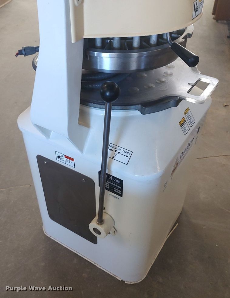 image for item LG9754 Dutchess  dough divider