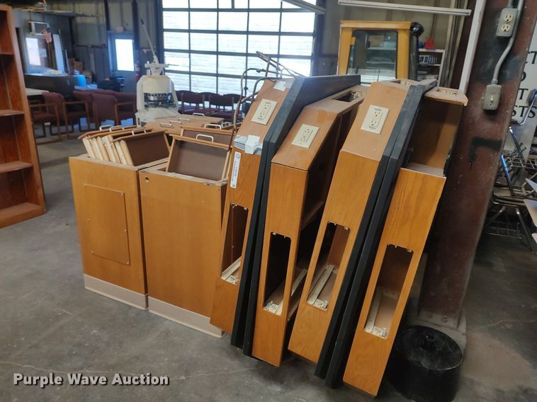 image for item LG9755 (3) laboratory work stations