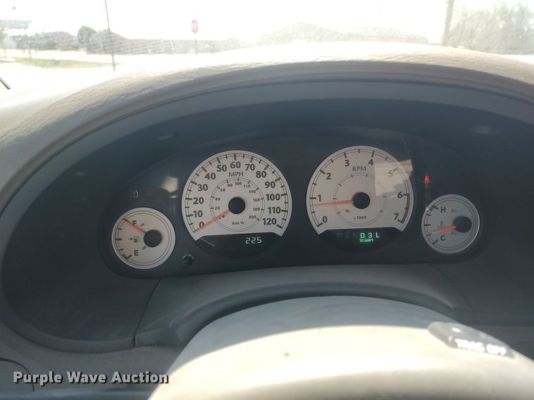 image for item LG9760 2006 Chrysler Town & Country  van