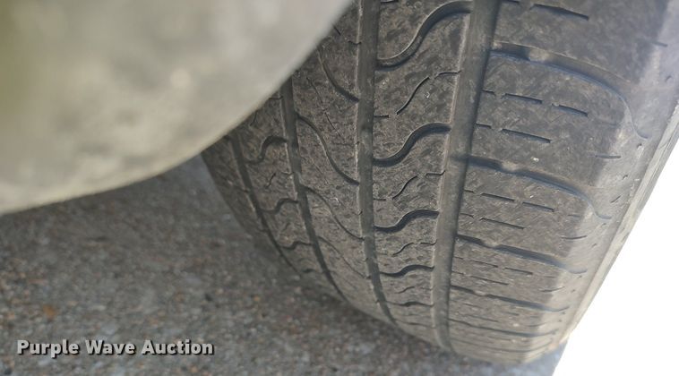 image for item LG9760 2006 Chrysler Town & Country  van