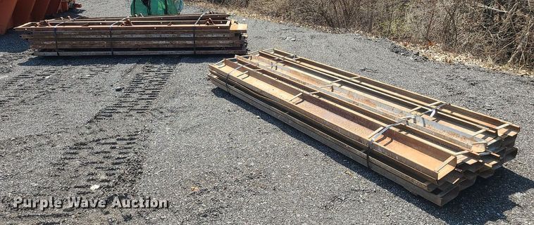 image for item LI9026 (60) concrete forms