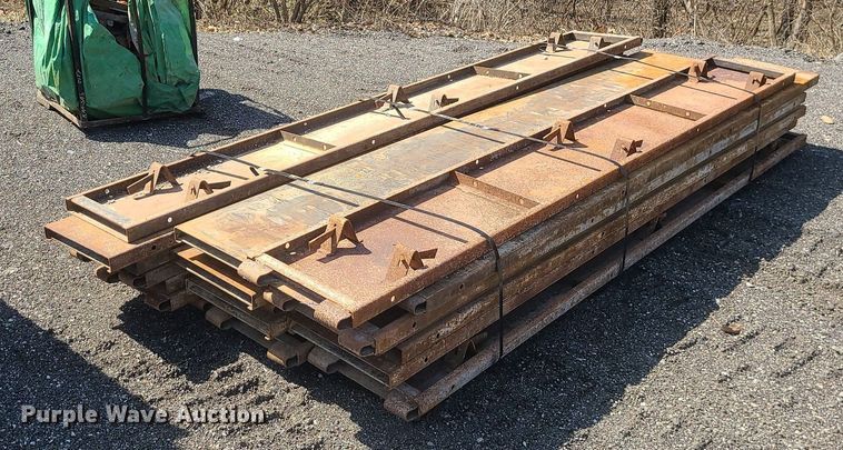 image for item LI9026 (60) concrete forms