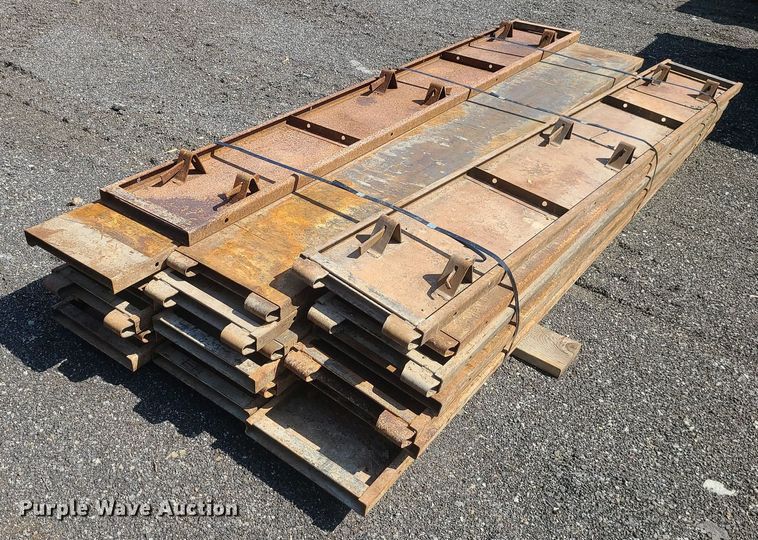 image for item LI9026 (60) concrete forms