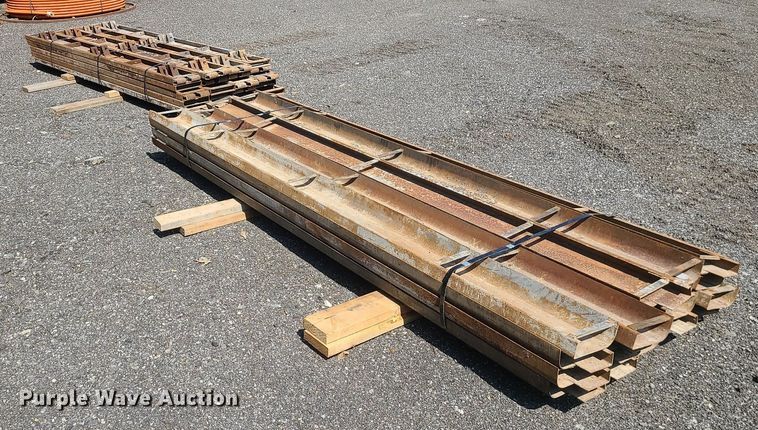 image for item LI9026 (60) concrete forms