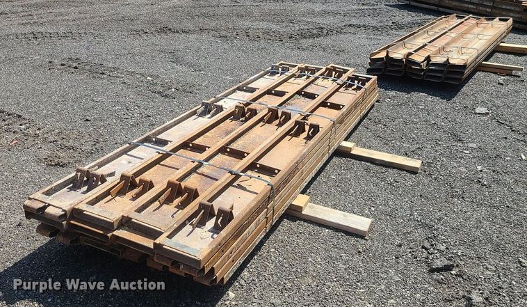 image for item LI9026 (60) concrete forms