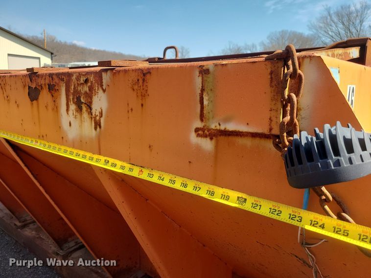 image for item LI9027 (2) Warren spreaders