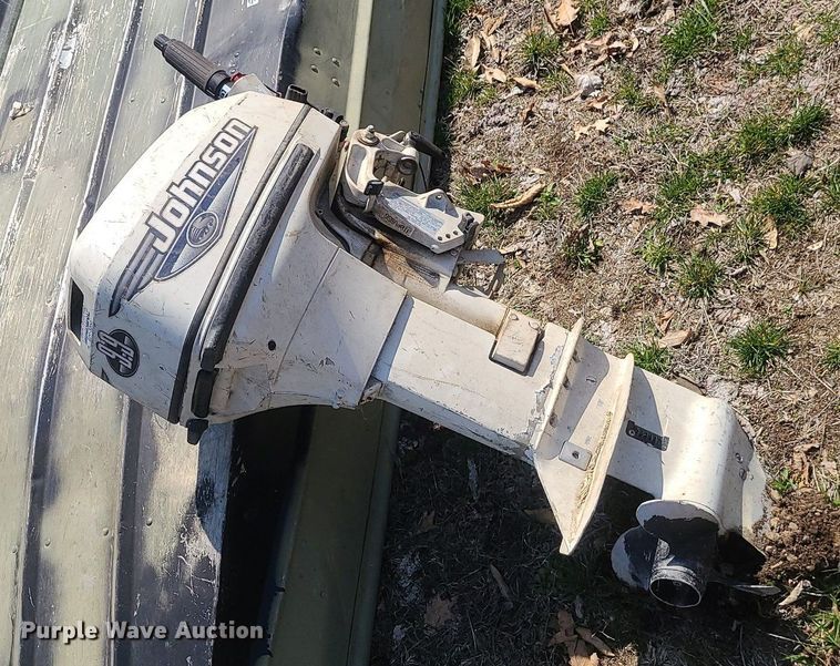 image for item LI9033 (2) 14' L boats