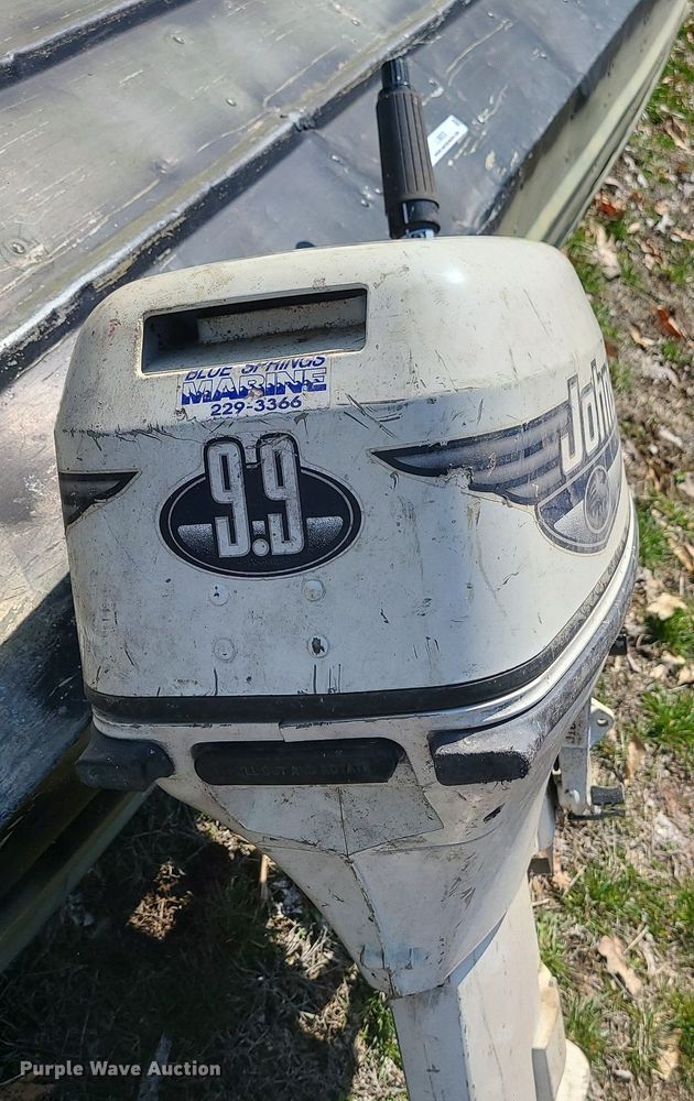 image for item LI9033 (2) 14' L boats