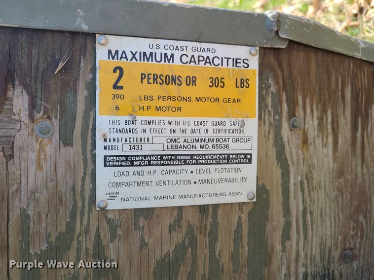 image for item LI9033 (2) 14' L boats