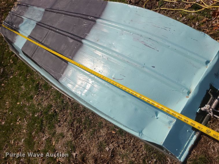 image for item LI9033 (2) 14' L boats