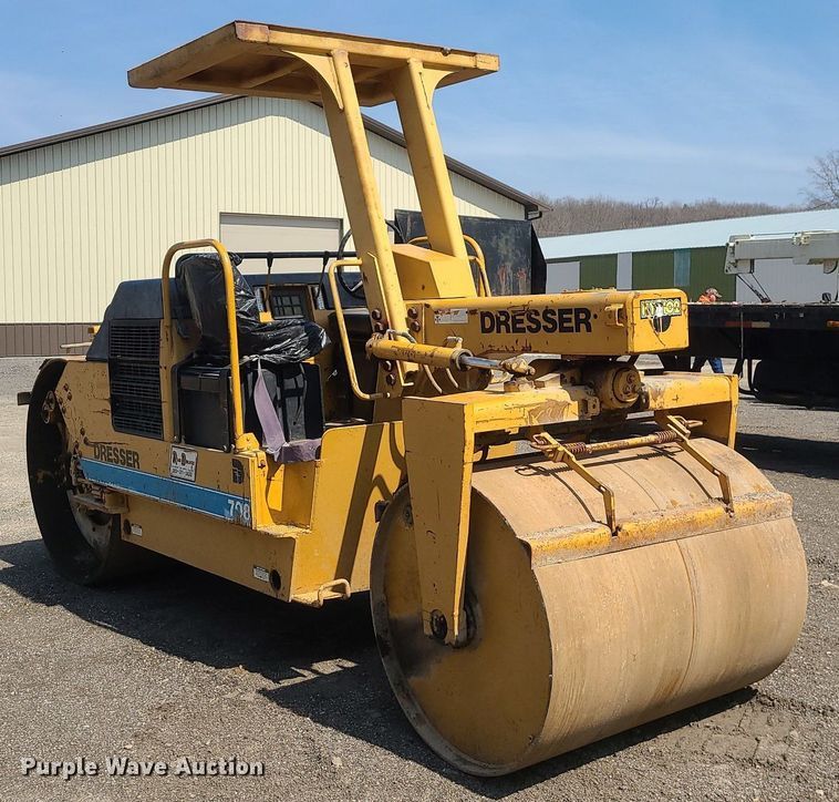 image for item LI9035 Dresser 708  double drum roller