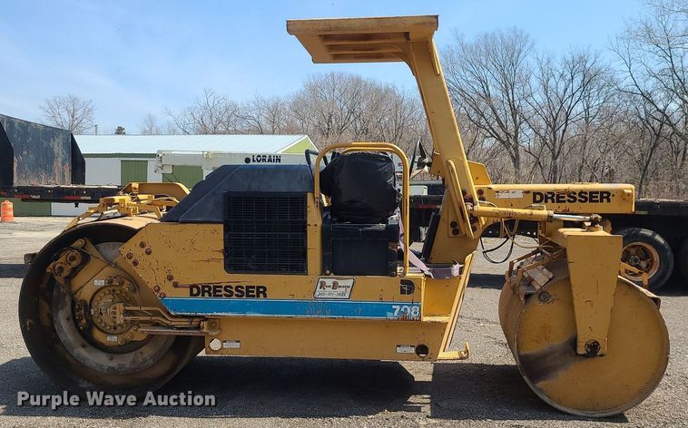 image for item LI9035 Dresser 708  double drum roller