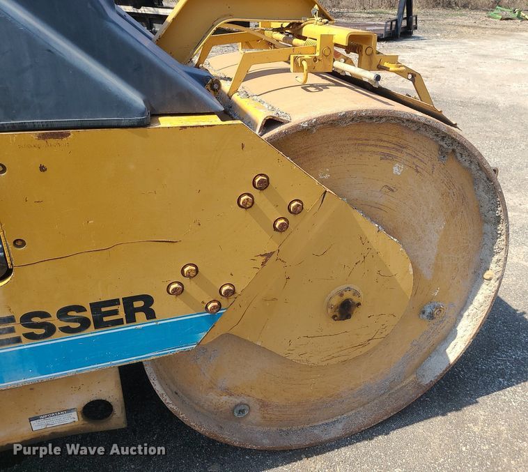 image for item LI9035 Dresser 708  double drum roller