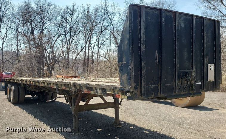 image for item LI9036 1973 Dorsey  flatbed trailer