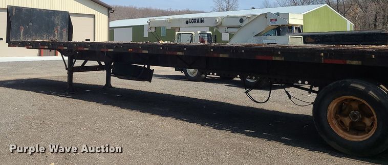 image for item LI9036 1973 Dorsey  flatbed trailer