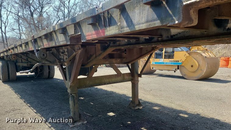 image for item LI9036 1973 Dorsey  flatbed trailer