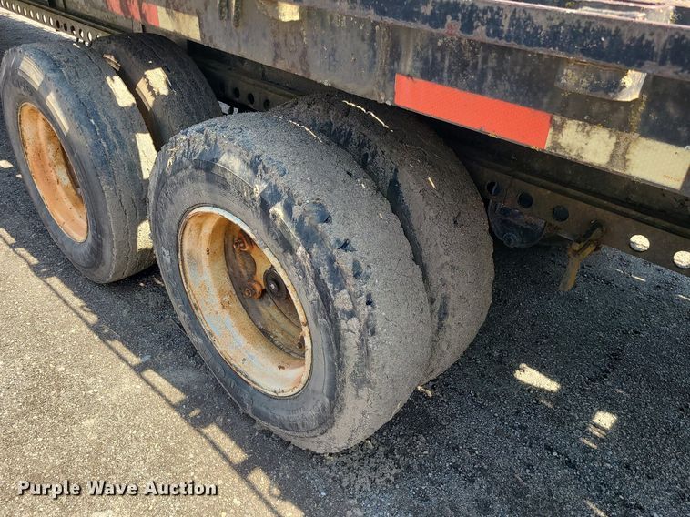 image for item LI9036 1973 Dorsey  flatbed trailer