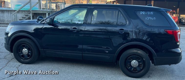 image for item LI9555 2017 Ford Explorer Police Interceptor  SUV
