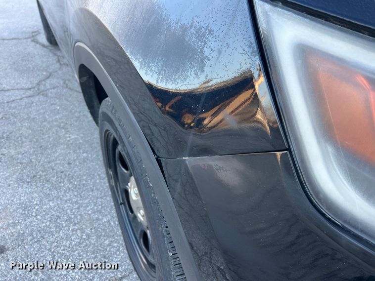 image for item LI9555 2017 Ford Explorer Police Interceptor  SUV