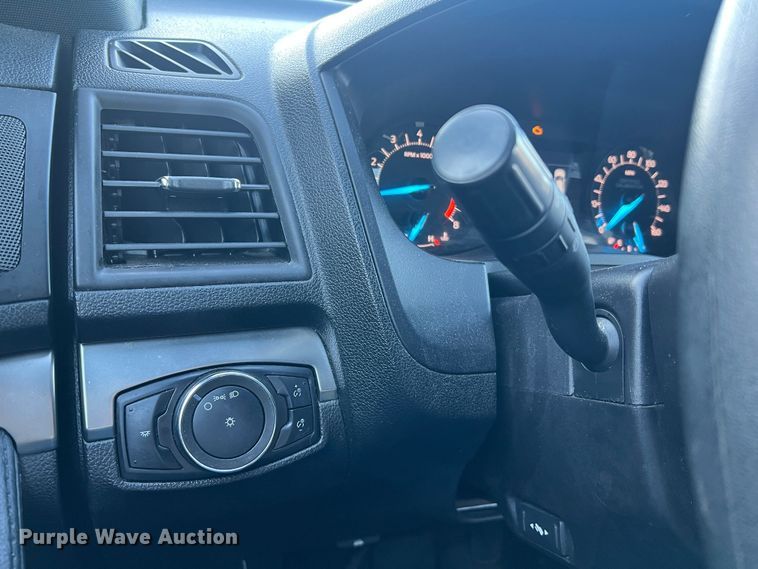 image for item LI9555 2017 Ford Explorer Police Interceptor  SUV