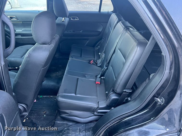 image for item LI9555 2017 Ford Explorer Police Interceptor  SUV