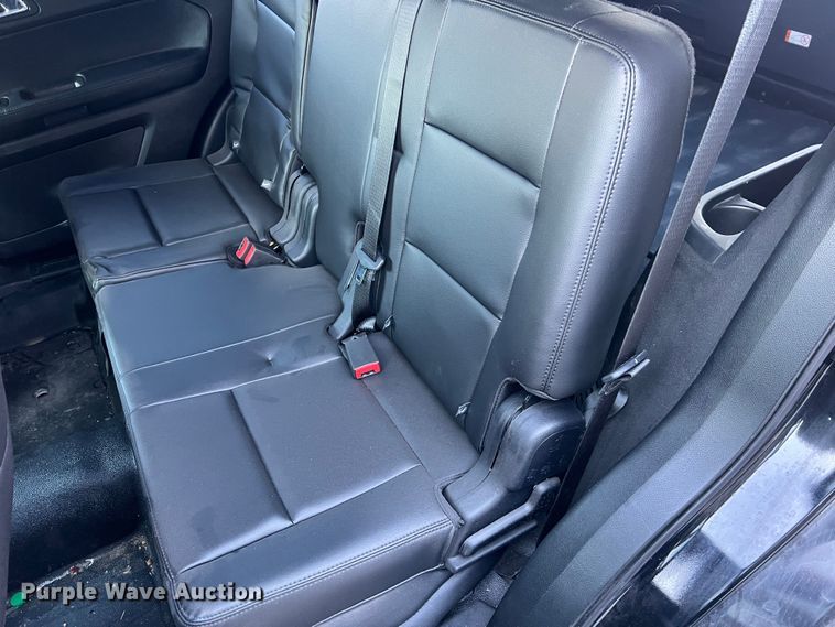 image for item LI9555 2017 Ford Explorer Police Interceptor  SUV