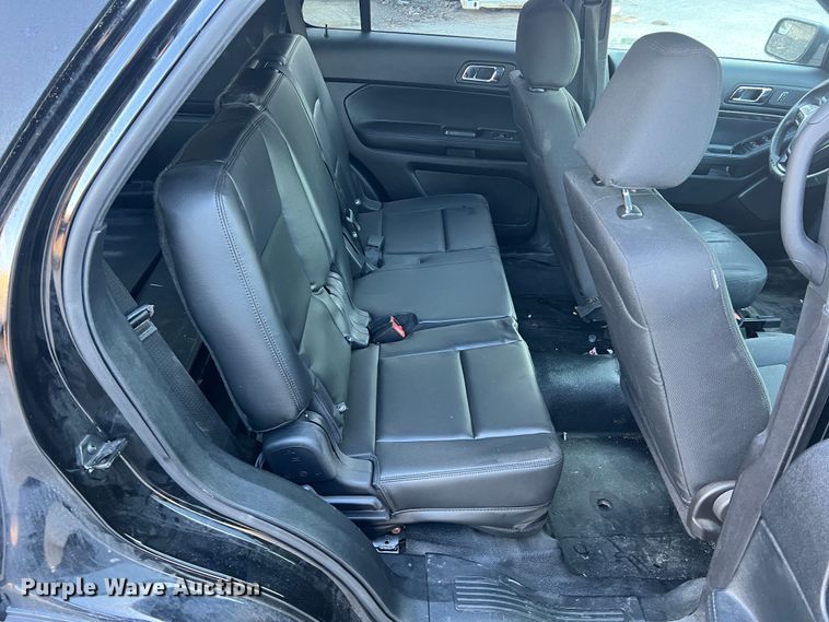 image for item LI9555 2017 Ford Explorer Police Interceptor  SUV