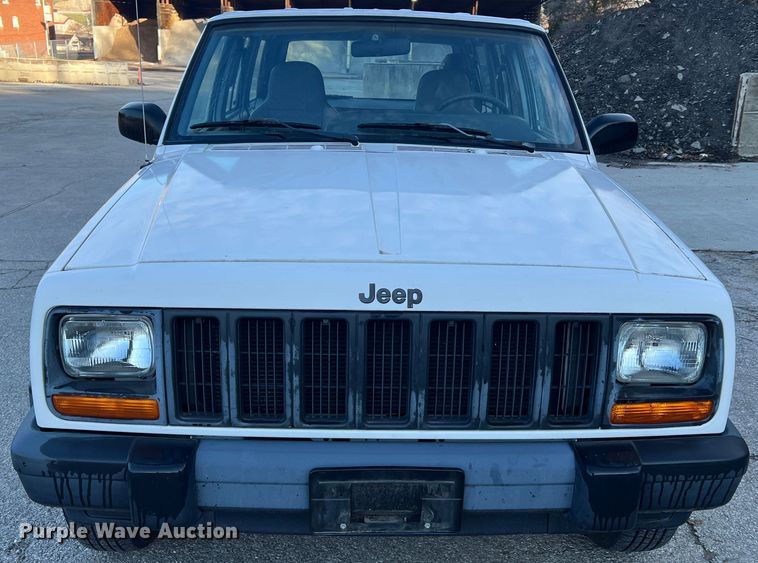 image for item LI9556 1998 Jeep Cherokee  SUV