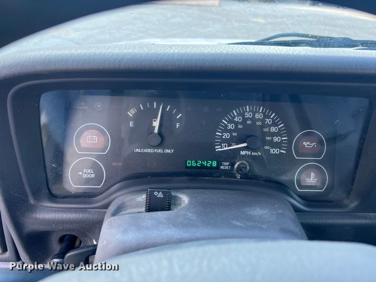 image for item LI9556 1998 Jeep Cherokee  SUV