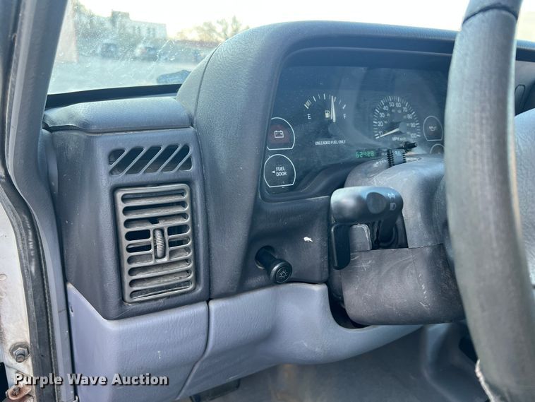 image for item LI9556 1998 Jeep Cherokee  SUV