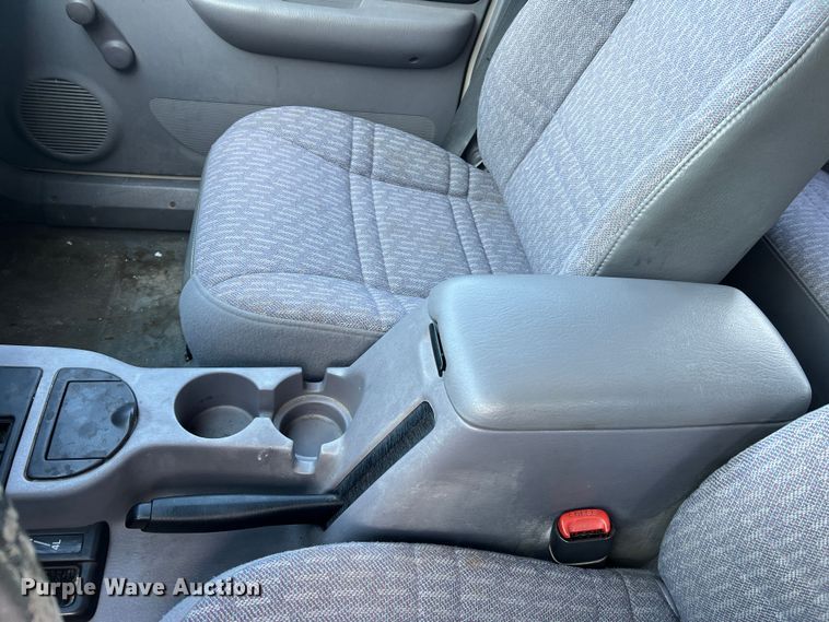 image for item LI9556 1998 Jeep Cherokee  SUV