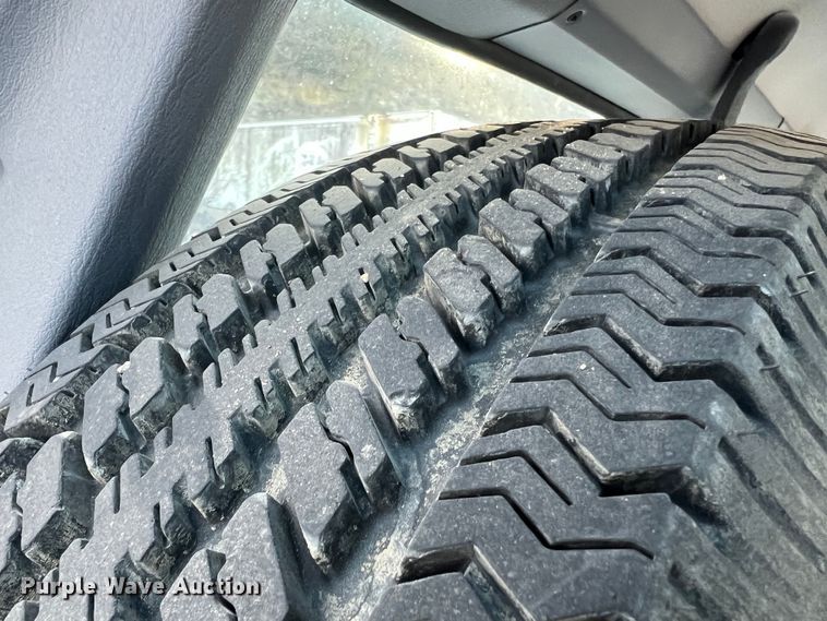 image for item LI9556 1998 Jeep Cherokee  SUV