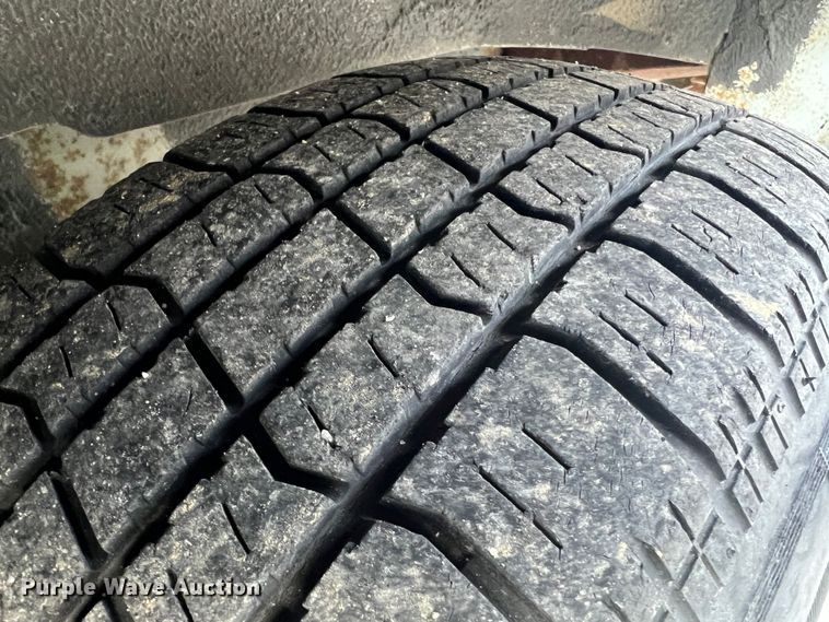 image for item LI9556 1998 Jeep Cherokee  SUV