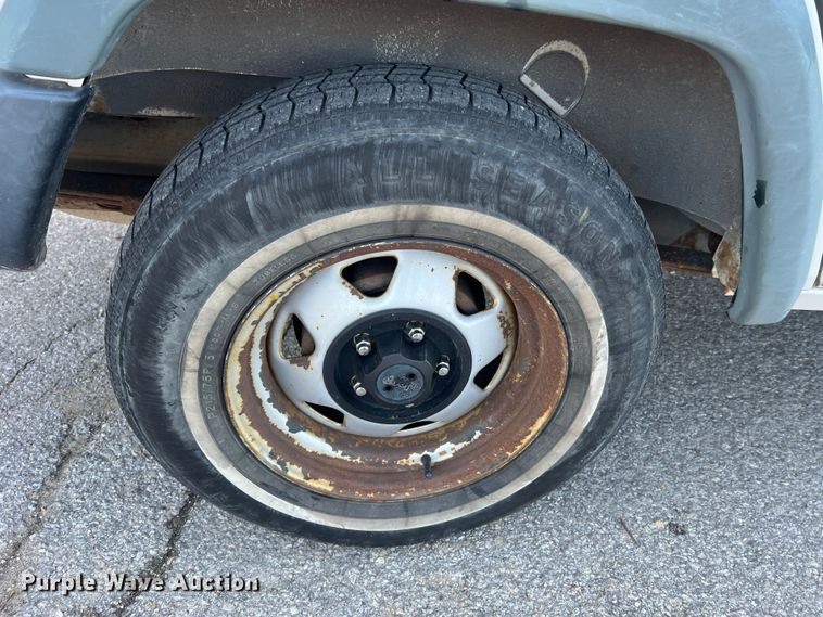 image for item LI9556 1998 Jeep Cherokee  SUV