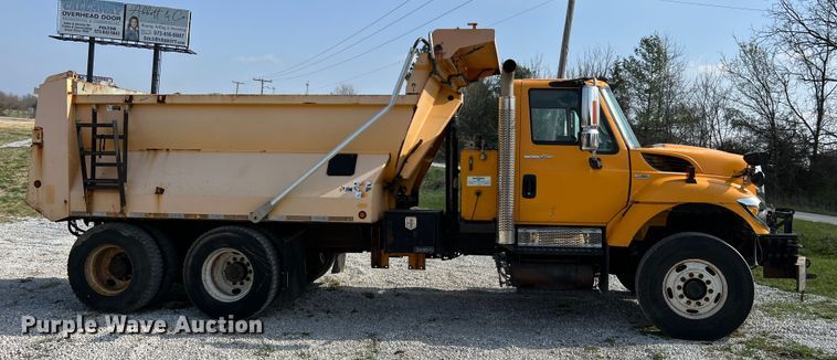 image for item LI9562 2009 International WorkStar 7500  dump truck