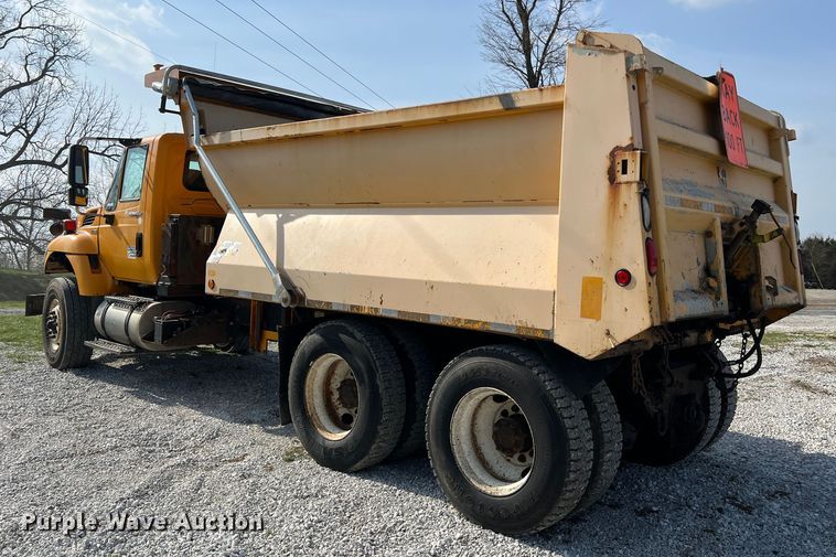 image for item LI9562 2009 International WorkStar 7500  dump truck