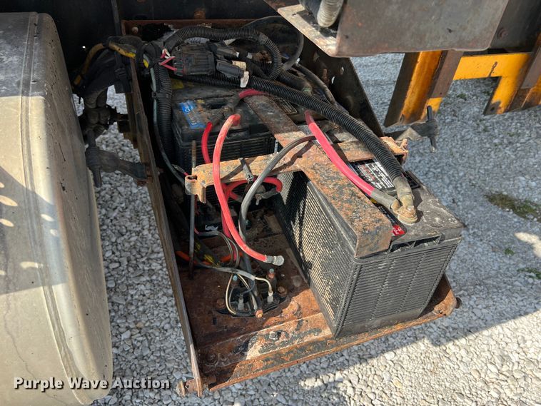 image for item LI9562 2009 International WorkStar 7500  dump truck