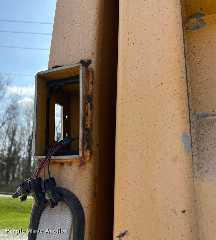 image for item LI9562 2009 International WorkStar 7500  dump truck