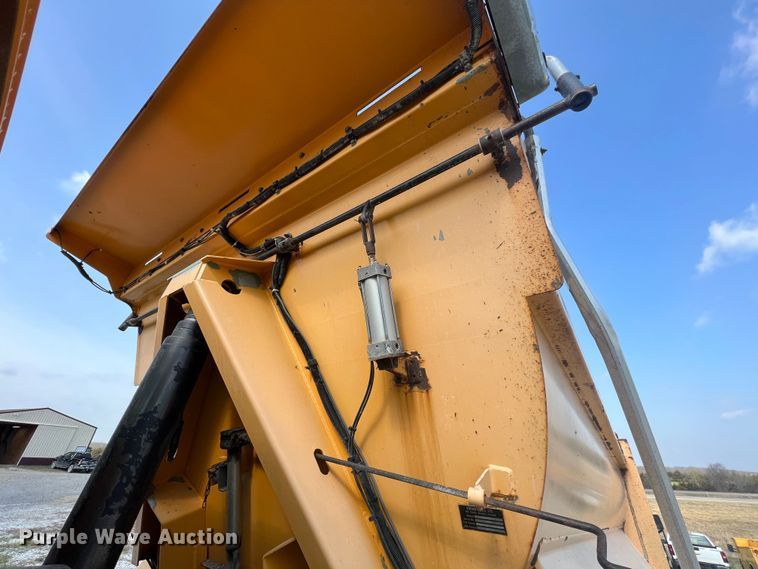 image for item LI9562 2009 International WorkStar 7500  dump truck