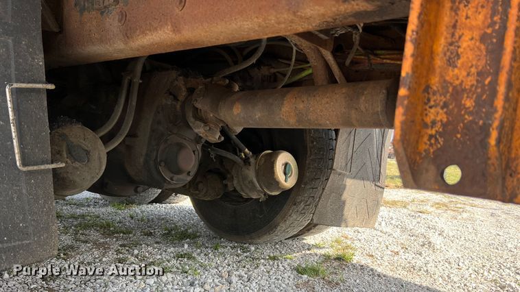 image for item LI9562 2009 International WorkStar 7500  dump truck