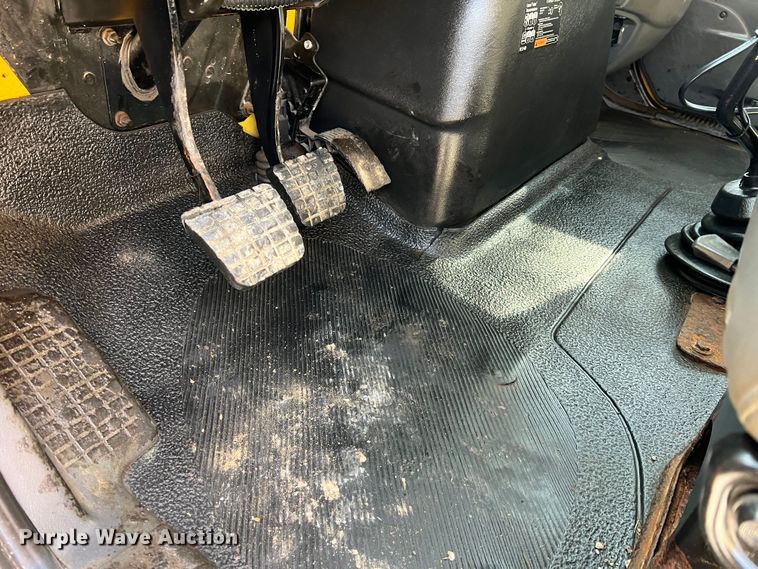 image for item LI9562 2009 International WorkStar 7500  dump truck