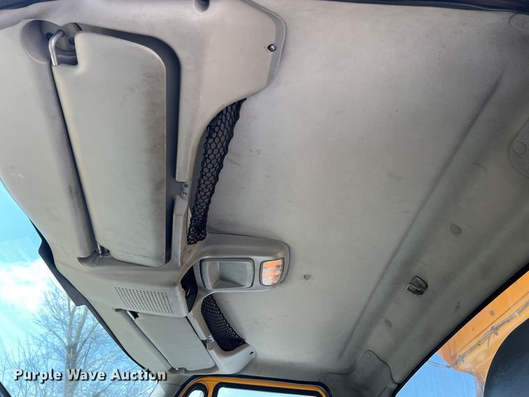 image for item LI9562 2009 International WorkStar 7500  dump truck