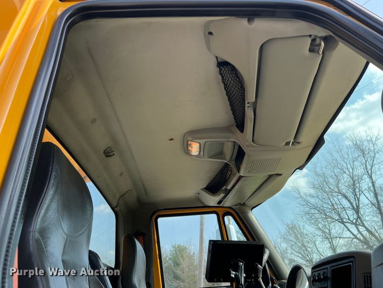 image for item LI9562 2009 International WorkStar 7500  dump truck