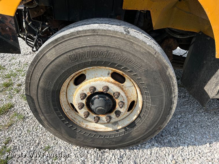 image for item LI9562 2009 International WorkStar 7500  dump truck