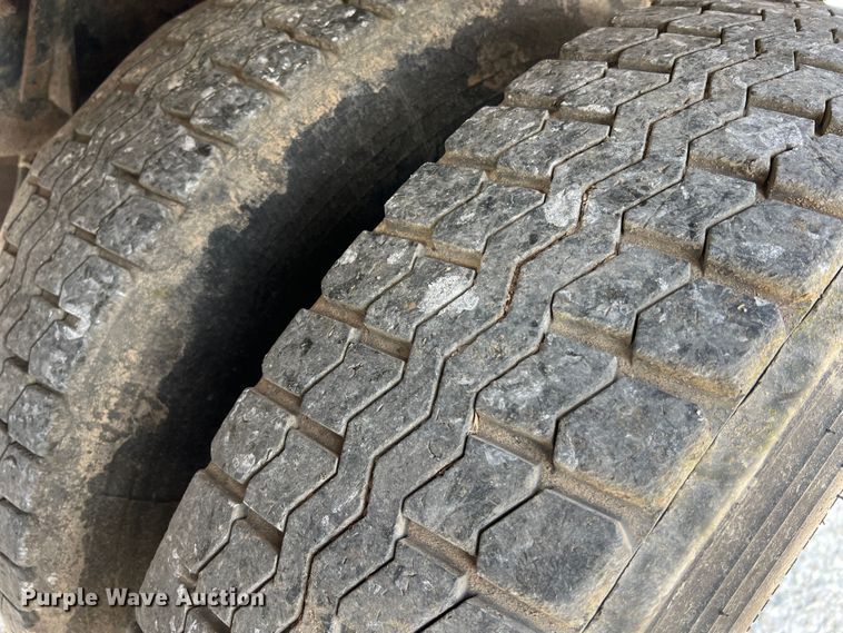 image for item LI9562 2009 International WorkStar 7500  dump truck