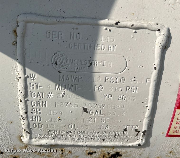 image for item LI9563 2004 Chevrolet C7500  oil distributor truck